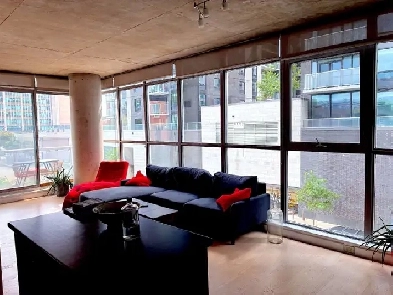 Furnished 1 Bed   Den | ByWard Market | Parking   All Utilities Image# 1