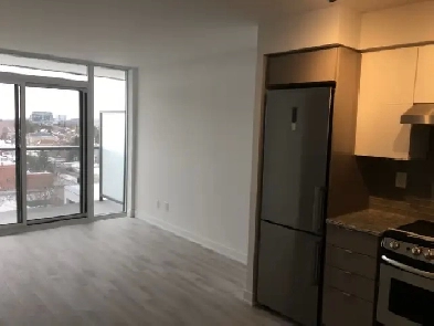One-Bedroom Luxurious Yorkdale Condo - Toronto Image# 1