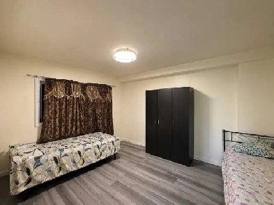 Sharing room for rent Image# 1