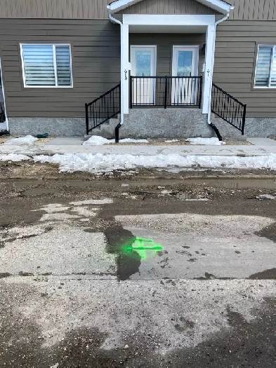 3 bed 2 bath house for rent in Minto Area image