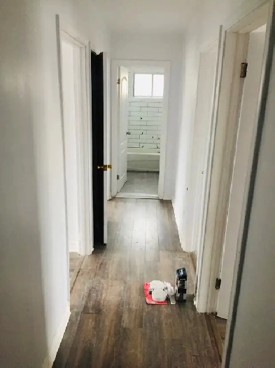 4 1/2 avec 2 chambres fermées et électroménagers Image# 1