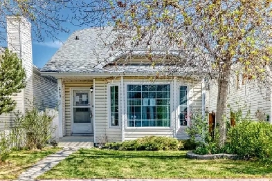 Bank-owned House 4 Sale in Erin Woods SE Calgary for $449,000 Image# 1