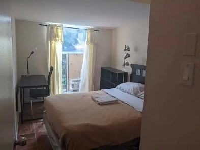 FULLY FURNISHED ONE BEDROOM UNIT Image# 1