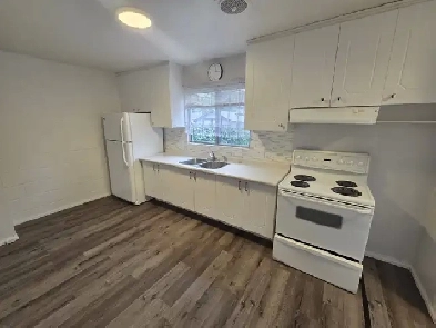 3-Bedroom Home for Rent in Transcona – 218 Dowling Avenue West Image# 1