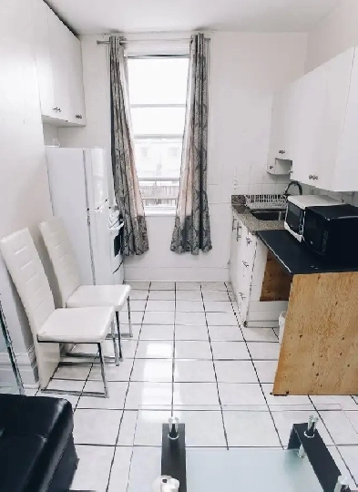 FULLY FURNISHED 2BHK UNIT READY TO MOVE-IN Image# 1