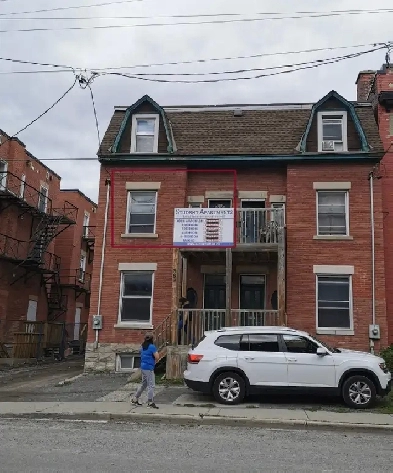 University Ottawa room for lease, 750 per month including all Image# 1
