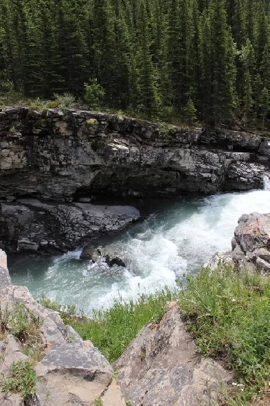 WANTED  - BRAGG  CREEK ELBOW RIVER  WATERFRONT PROPERTY Image# 1