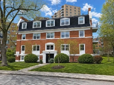 Condos locatifs – Le Ridgewood à Côte-des-Neiges Image# 1