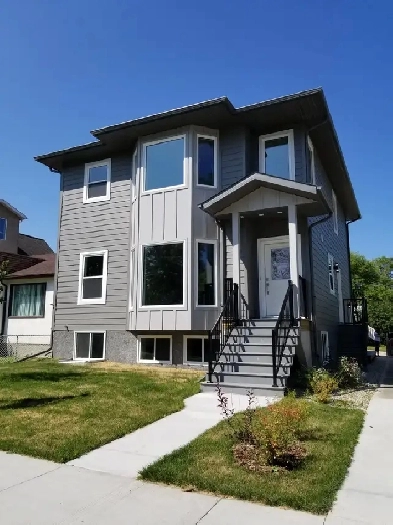 3 Bed Triplex Image# 1