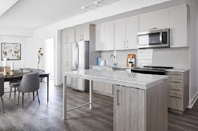 2-Bed 2-Bath Available October 1st! First Months Rent Free! Image# 1