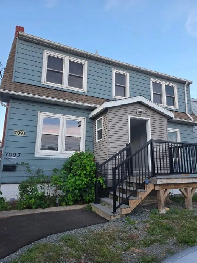 4 Bedroom House | Halifax | Last Month Free | Parking Image# 1