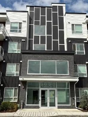1 bed   den, 2 bath unit located in the SW area of Belmont Image# 1