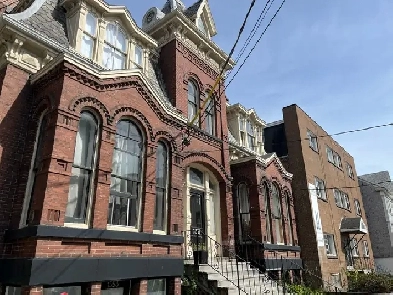 Bachelor Apartment in Historic Downtown Halifax | January 2027 Image# 1