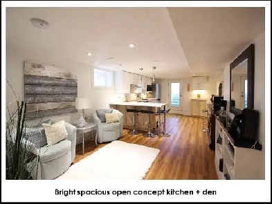Renovated Two Bedroom Apartment - Beaches - Laundry & Parking Image# 1