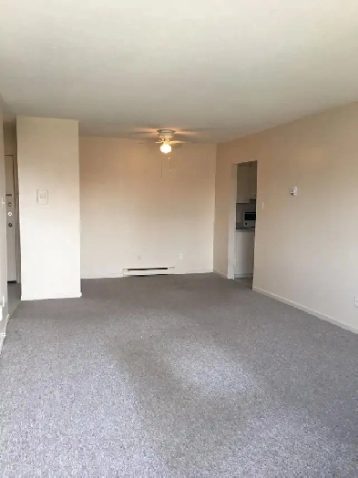 1 BEDROOM FOR $1449! - NOVEMBER 1st MOVE IN Image# 1