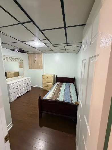 Room for Rent  Available NOW in SCARBOROUGH Image# 1