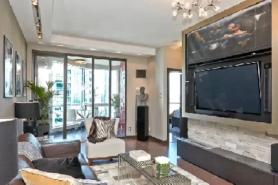 Fully furnished designer penthouse Image# 1