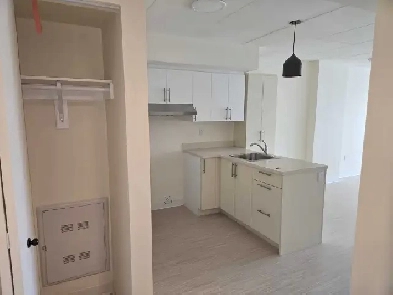 Logement 3 1/2 disponible Coopérative Le Trapèze Image# 1