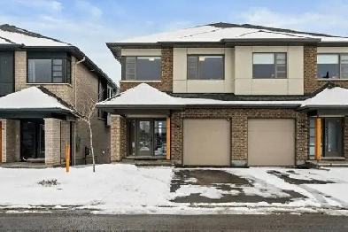 Beautifully Upgraded 3-Bed, 3.5-Bath Townhome for Rent Image# 1