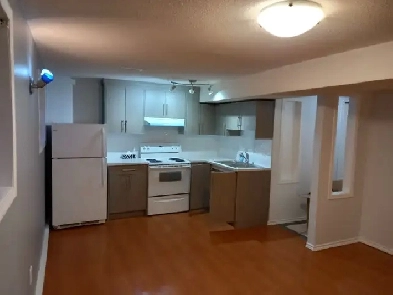3-Bedroom  Spacious Living Area  2-Car Parking and Backyard : NW Image# 1