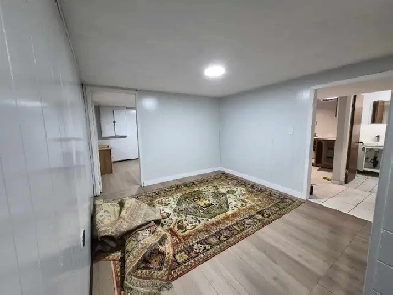 Basement for rent all inclusive Image# 1