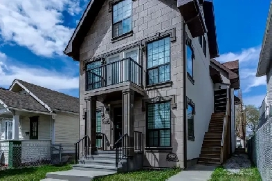 3 Bed Central YEG Condo   Rooftop Patio Image# 1