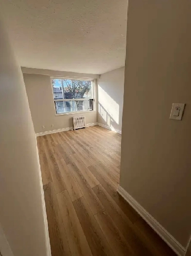 1 BEDROOM - APARTMENT FOR RENT AT WESTON AND LAWRENCE Image# 1