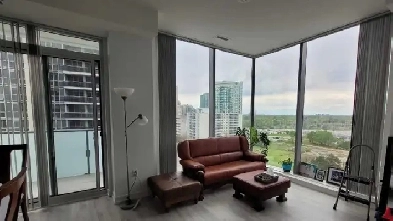 Yonge/Finch bedroom for rent for 1 woman (Nov 1 move in) Image# 1
