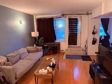 SPACIOUS & AFFORDABLE 3½ FOR RENT IN NDG Image# 1