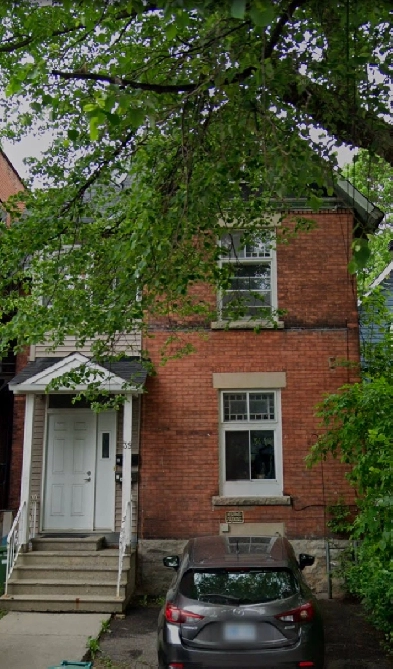 1-bedroom  Apartment on third Ave in Glebe avail. Nov.01 Image# 1